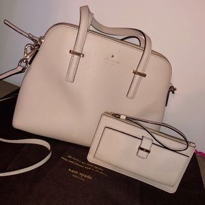 Authentic Kate Spade Purse & Wristlet